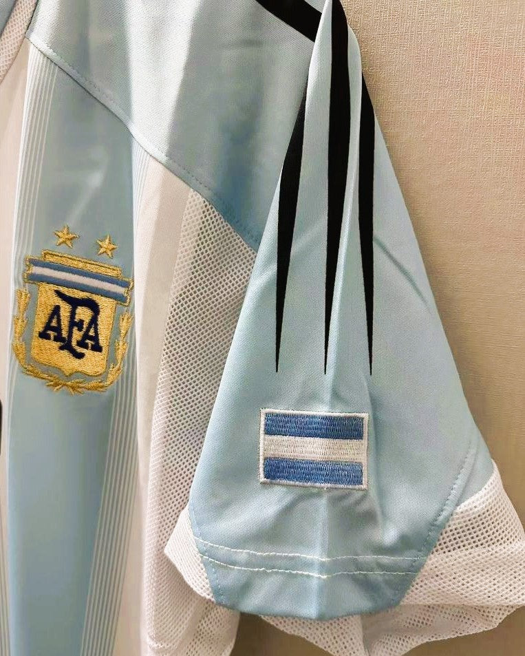 Argentina 04/05 Home Retro Shirt - MESSI #18