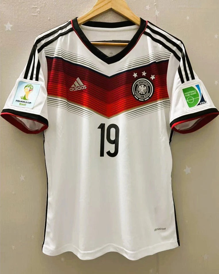 Germany 14/15 Home Retro Shirt - GOTZE #19 (+Patches)