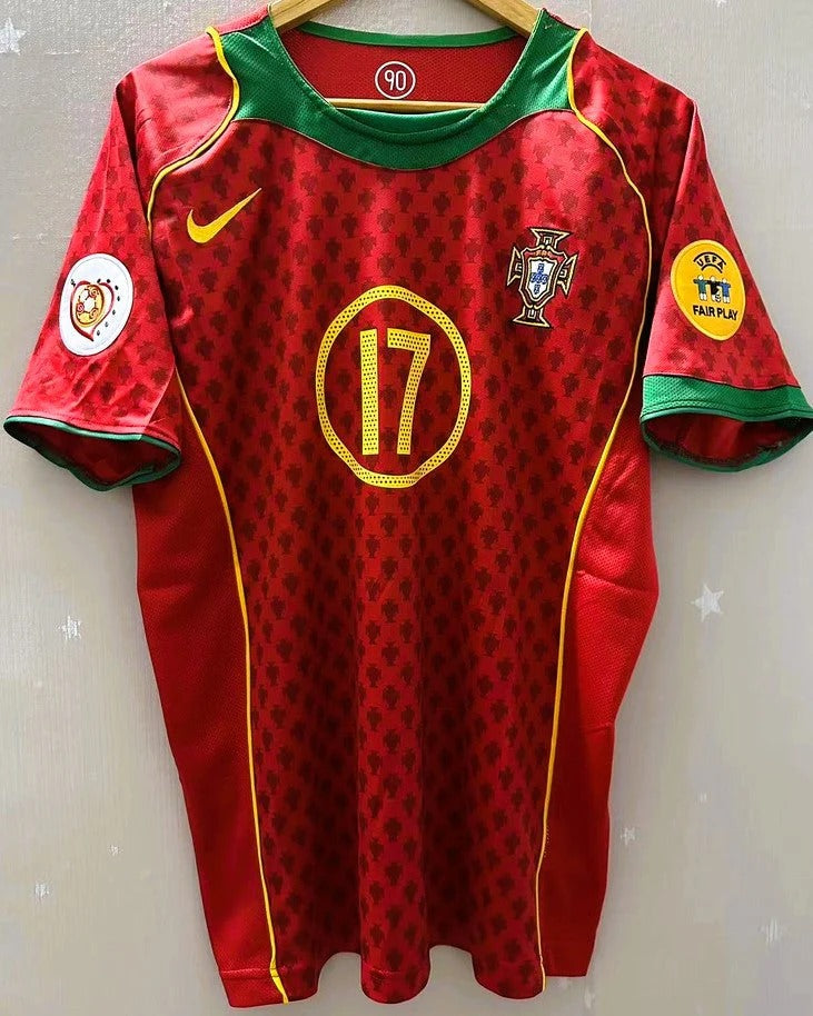 Portugal 04/05 Home Retro Shirt - C. RONALDO #17 (+Patches)