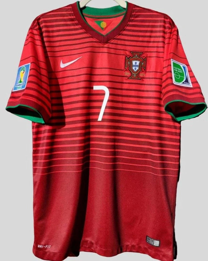 Portugal 14/15 Home Retro Shirt - RONALDO #7 (+Patches)