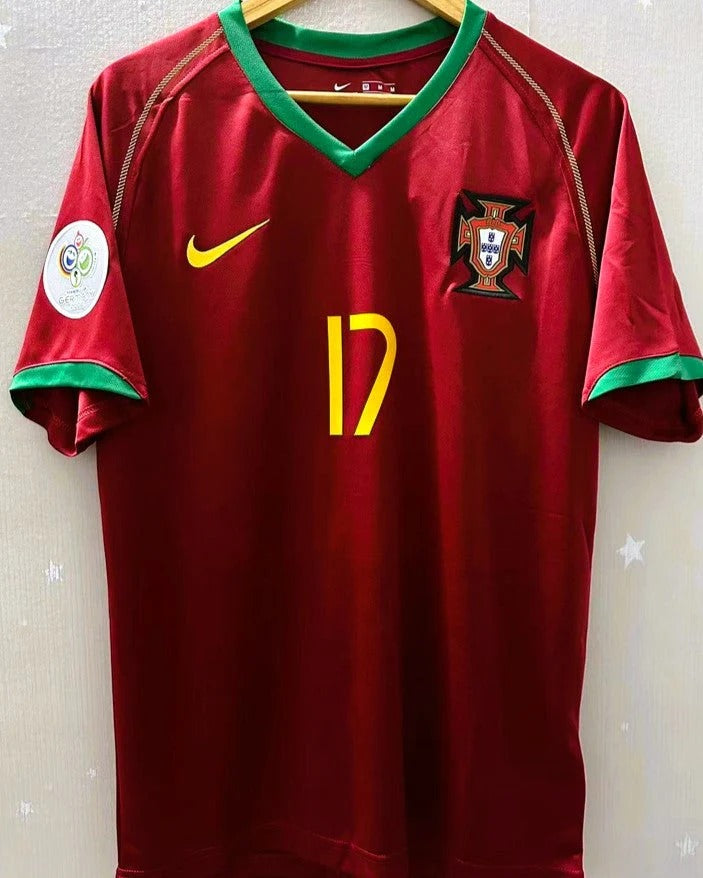 Portugal 06/07 Home Retro Shirt - C. RONALDO #17 (+Patches)