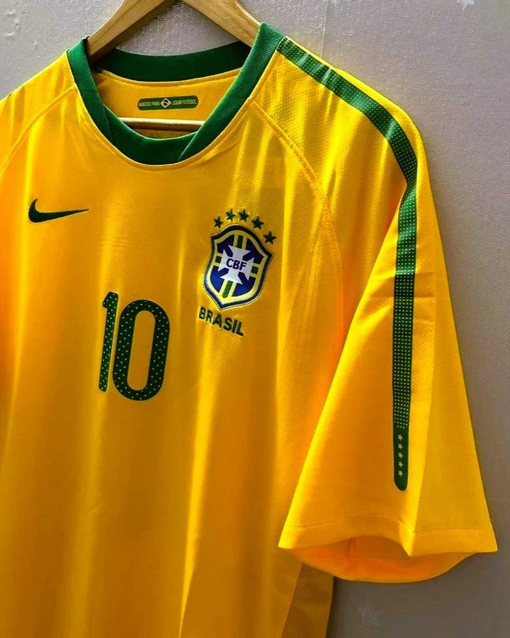 Brazil 10/11 Home Retro Shirt - KAKA #10 (+Patches)