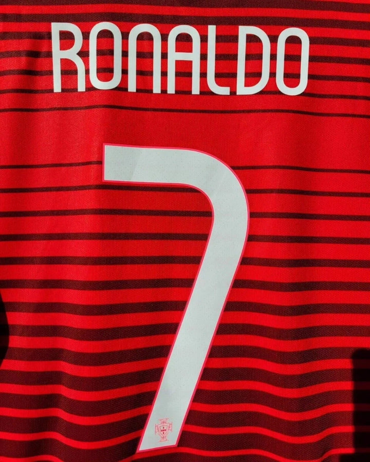 Portugal 14/15 Home Retro Shirt - RONALDO #7 (+Patches)