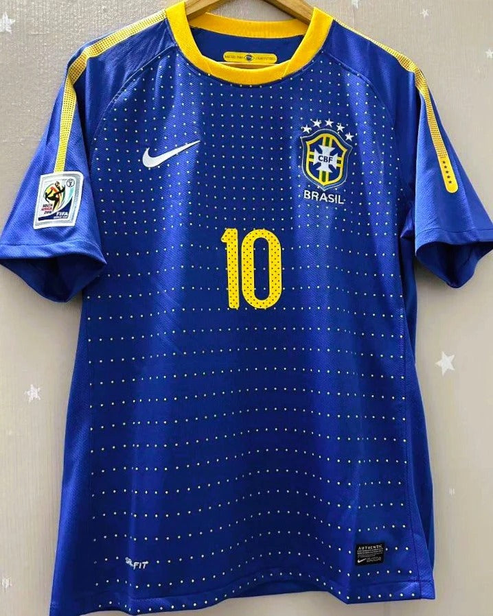 Brazil 10/11 Away Retro Shirt - KAKA #10 (+Patches)