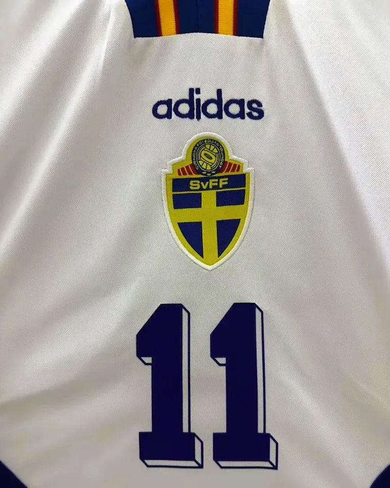 Sweden 94/95 Away Retro Shirt - BROLIN #11