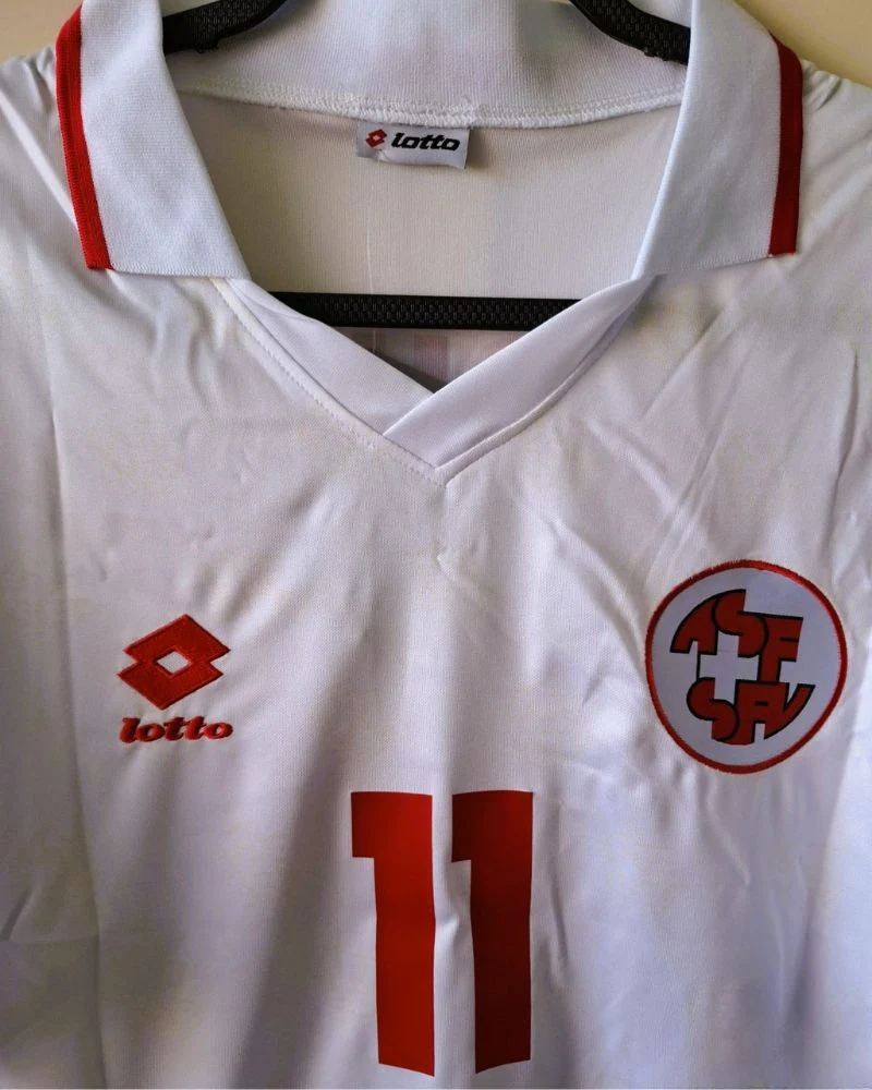 Switzerland 94/95 Away Retro Shirt - CHAPUISAT #11