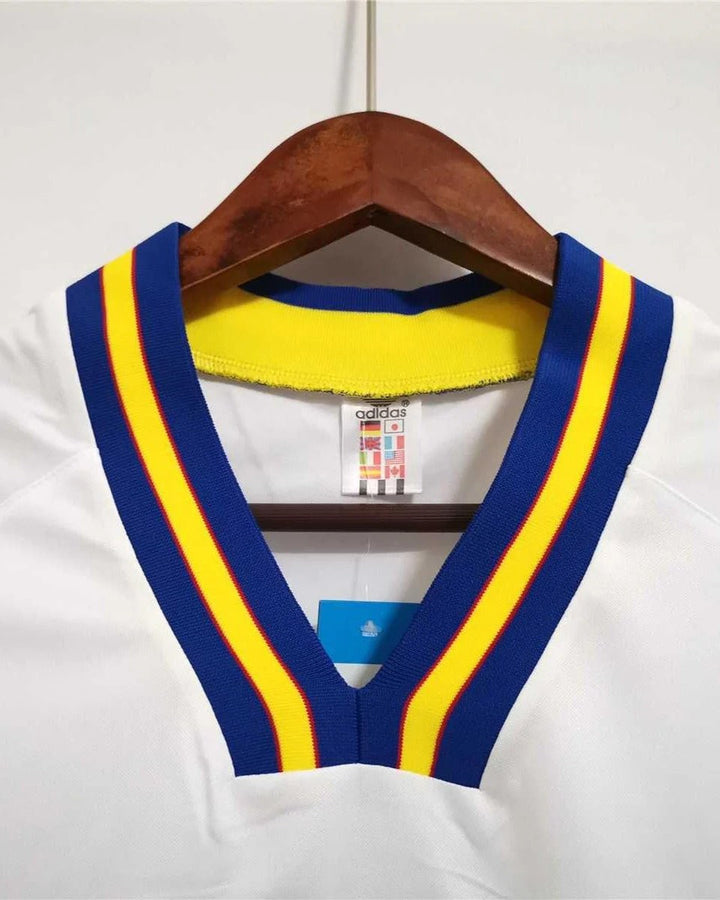 Sweden 94/95 Away Retro Shirt - LARSSON #7