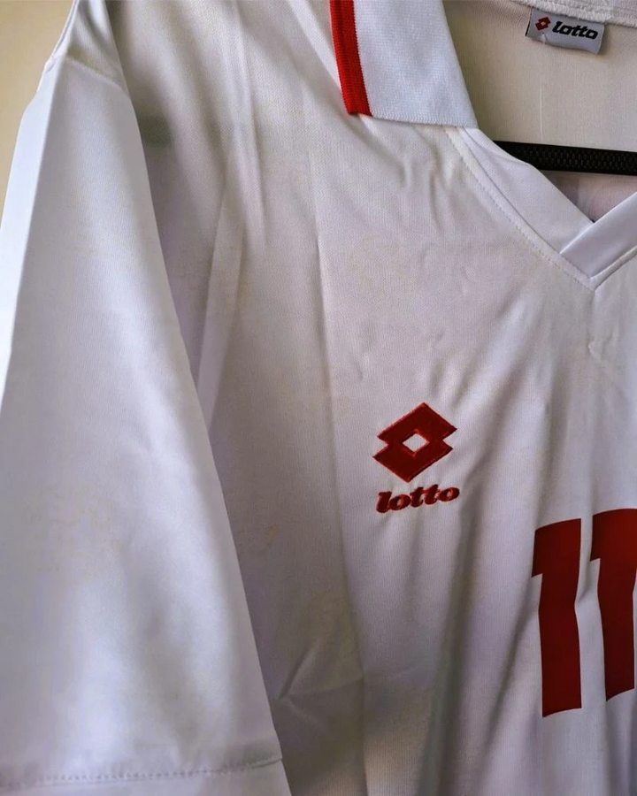 Switzerland 94/95 Away Retro Shirt - CHAPUISAT #11