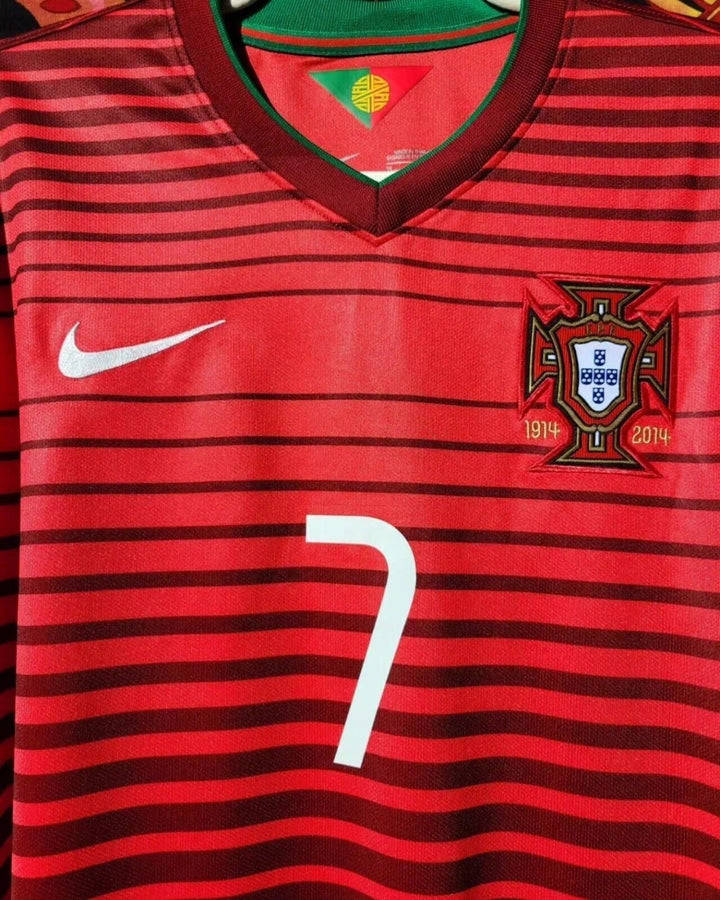 Portugal 14/15 Home Retro Shirt - RONALDO #7 (+Patches)