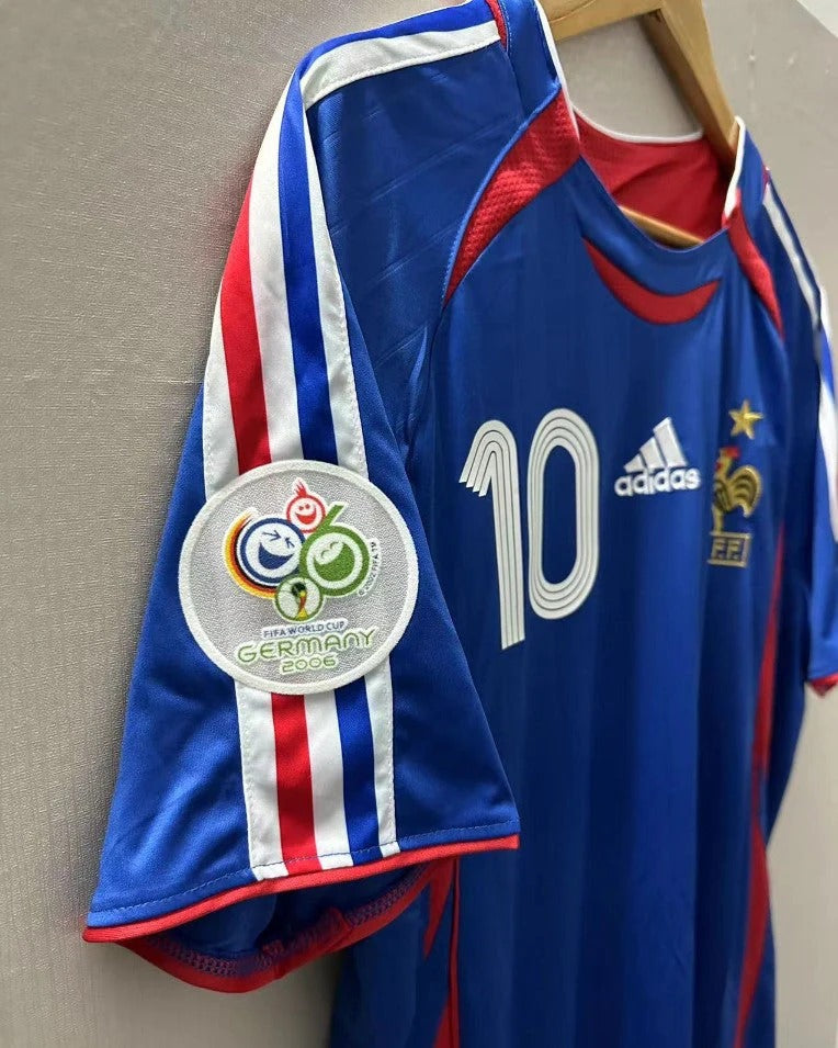 France 06/07 Home Retro Shirt - ZIDANE #10 (+Patches)