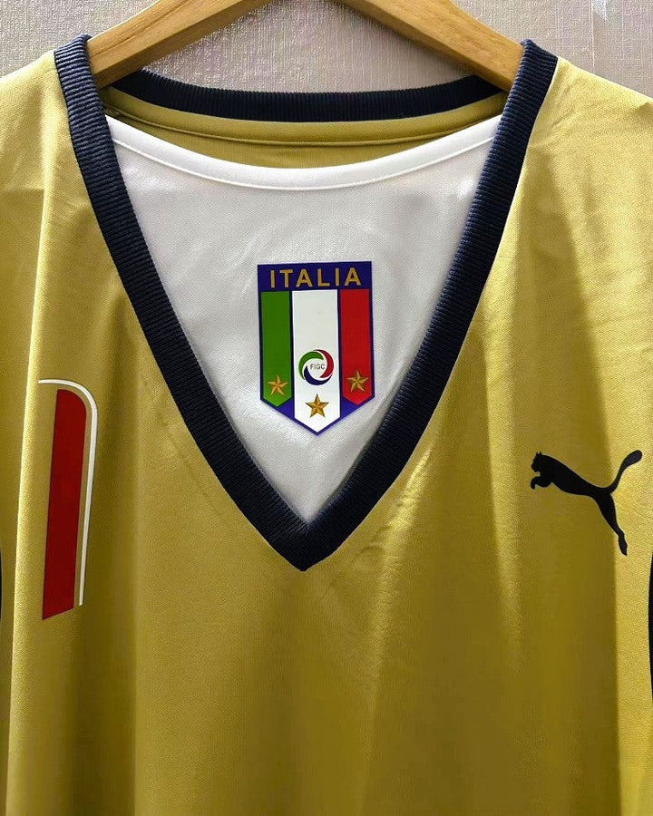 Italy 06/07 Goalkeeper Retro Shirt - BUFFON #1 (+Patches)