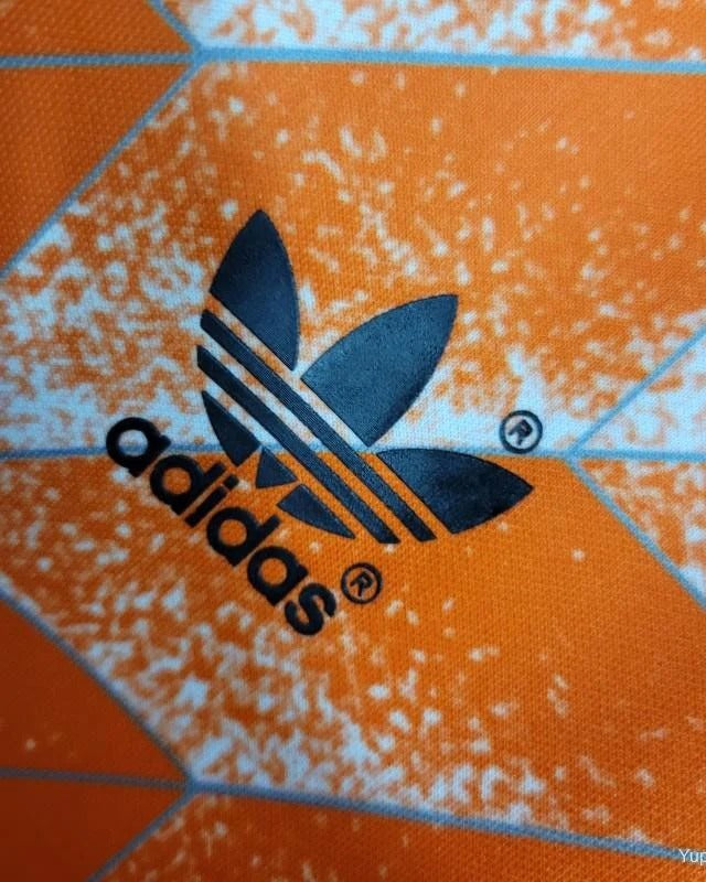 Netherlands 88/89 Home Retro Shirt - GULLIT #10
