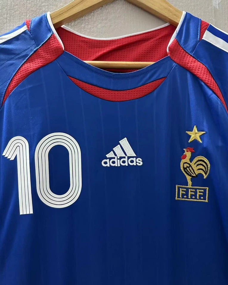 France 06/07 Home Retro Shirt - ZIDANE #10 (+Patches)
