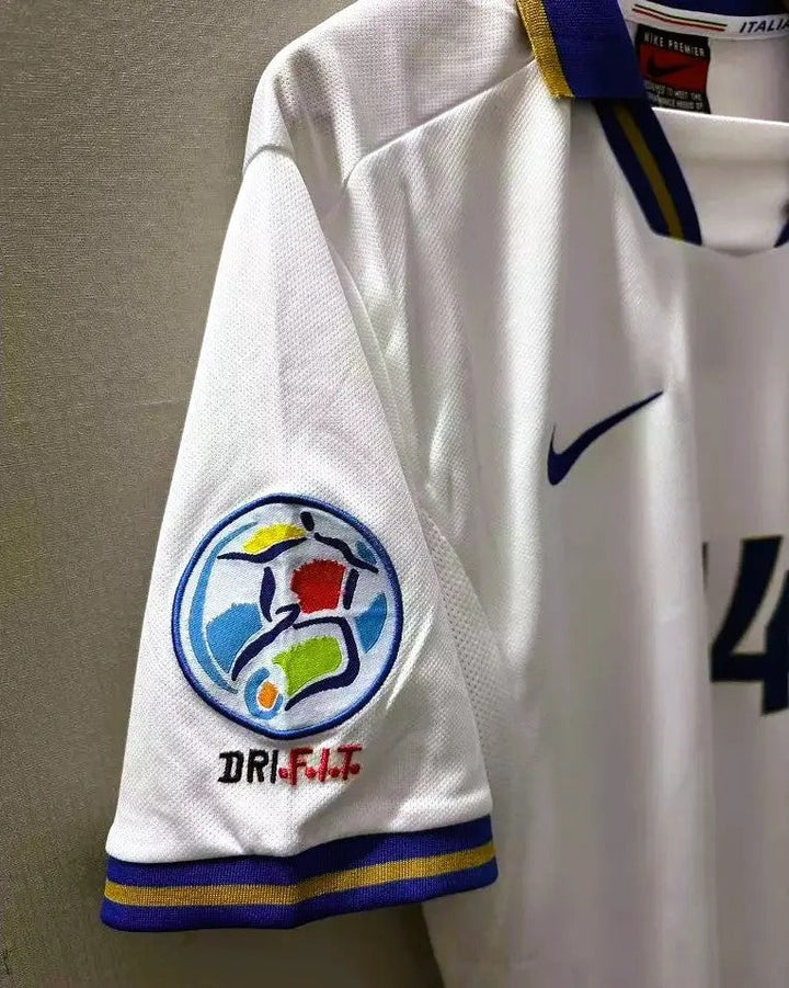 Italy 96/97 Away Retro Shirt - DEL PIERO #14 (+Patches)