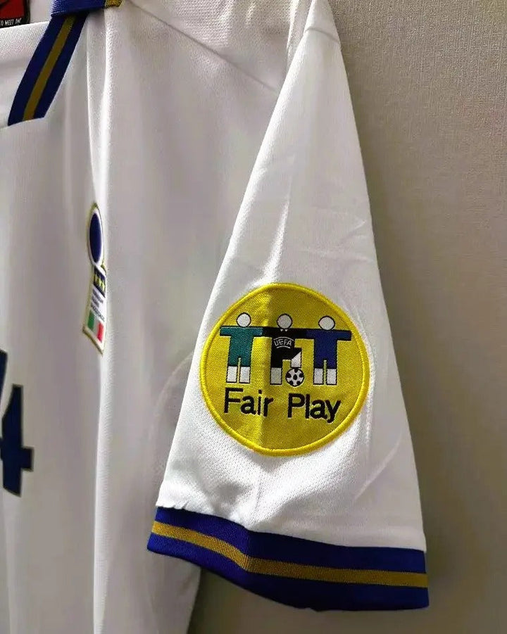 Italy 96/97 Away Retro Shirt - DEL PIERO #14 (+Patches)