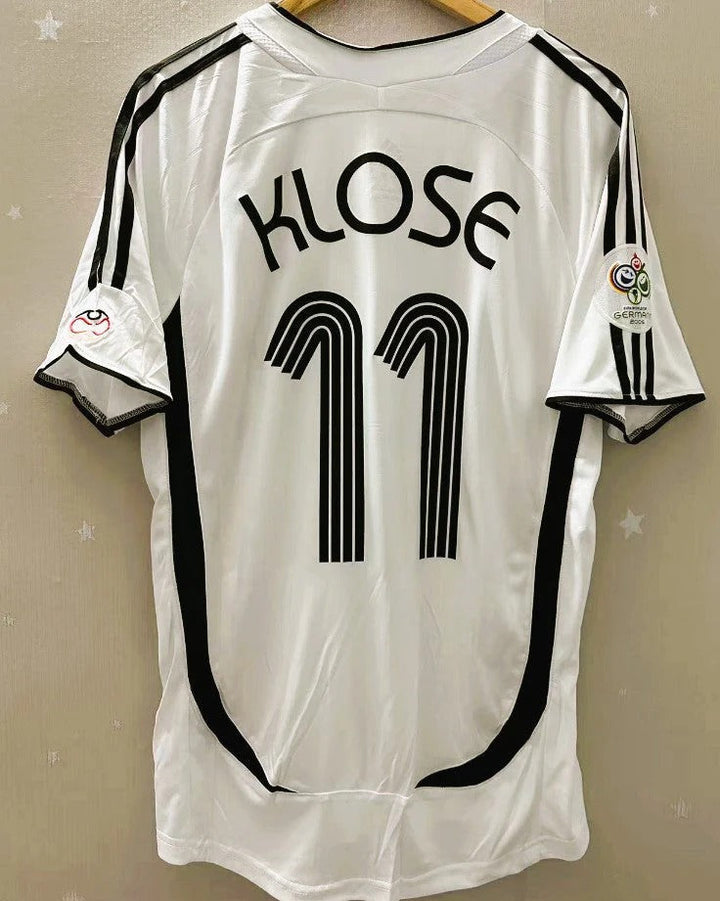 Germany 06/07 Home Retro Shirt - KLOSE #11 (+Patches)