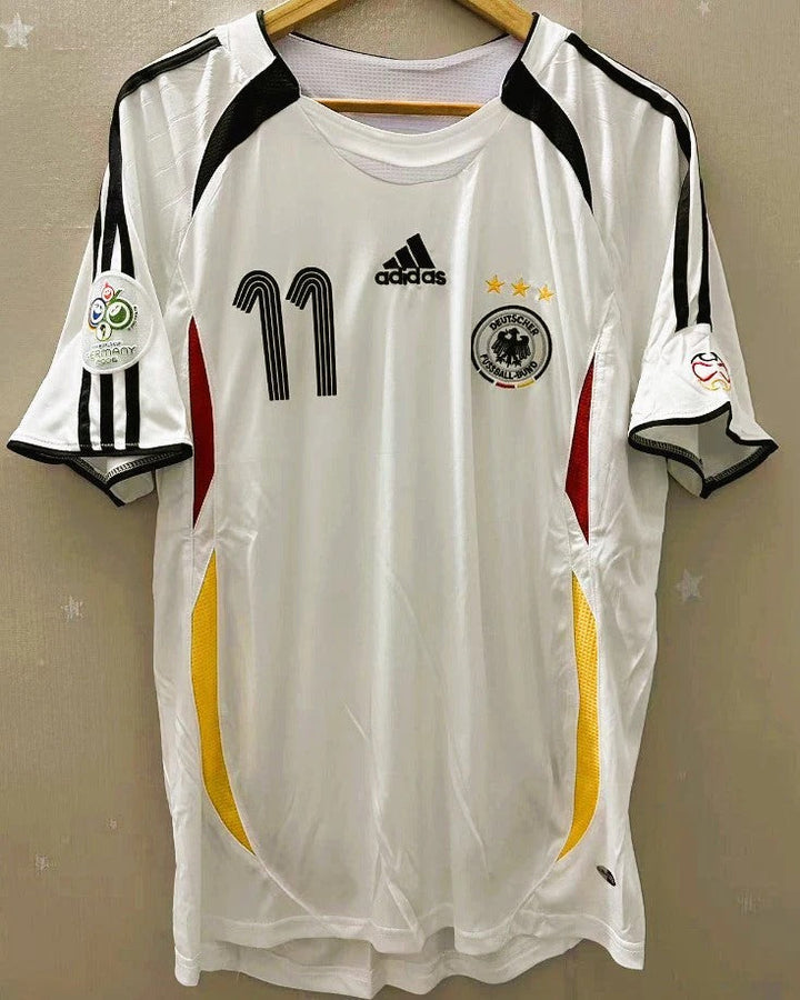 Germany 06/07 Home Retro Shirt - KLOSE #11 (+Patches)