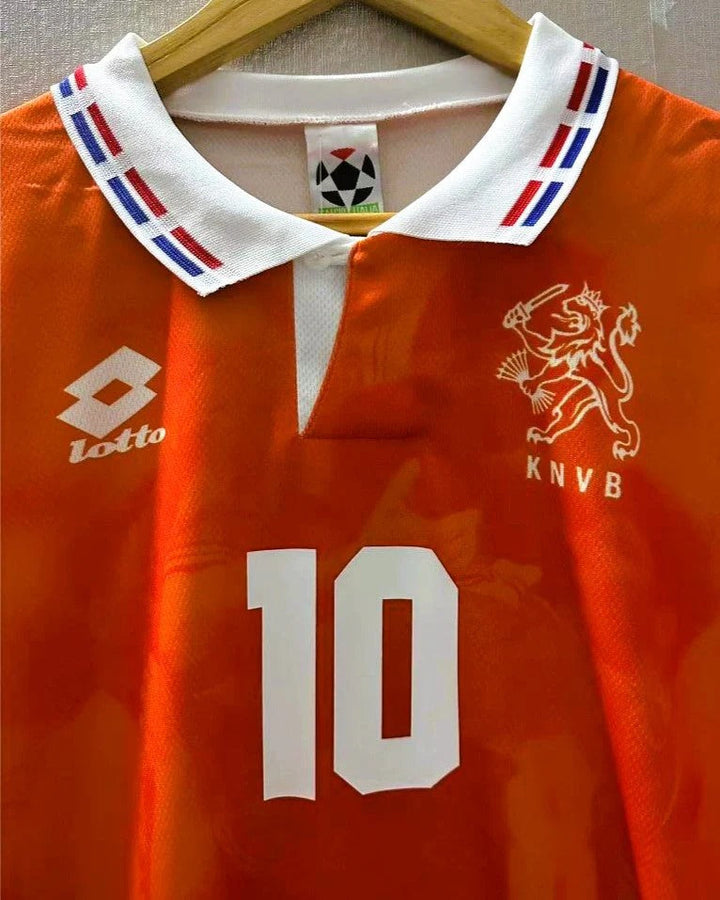 Netherlands 96/97 Home Retro Shirt - BERGKAMP #10 (+Patches)