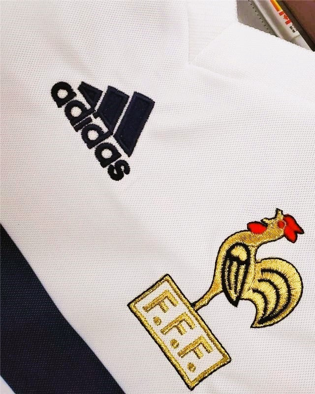 France 98/99 Away Retro Shirt -ZIDANE #10