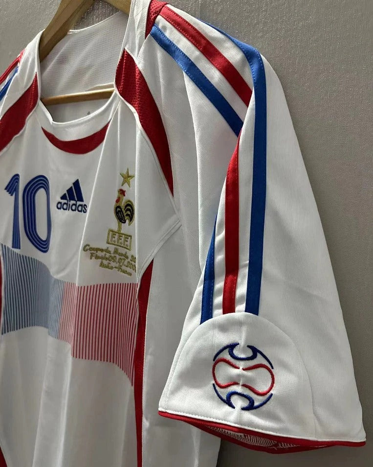 France 06/07 Home Retro Shirt - ZIDANE #10 (+Patches)