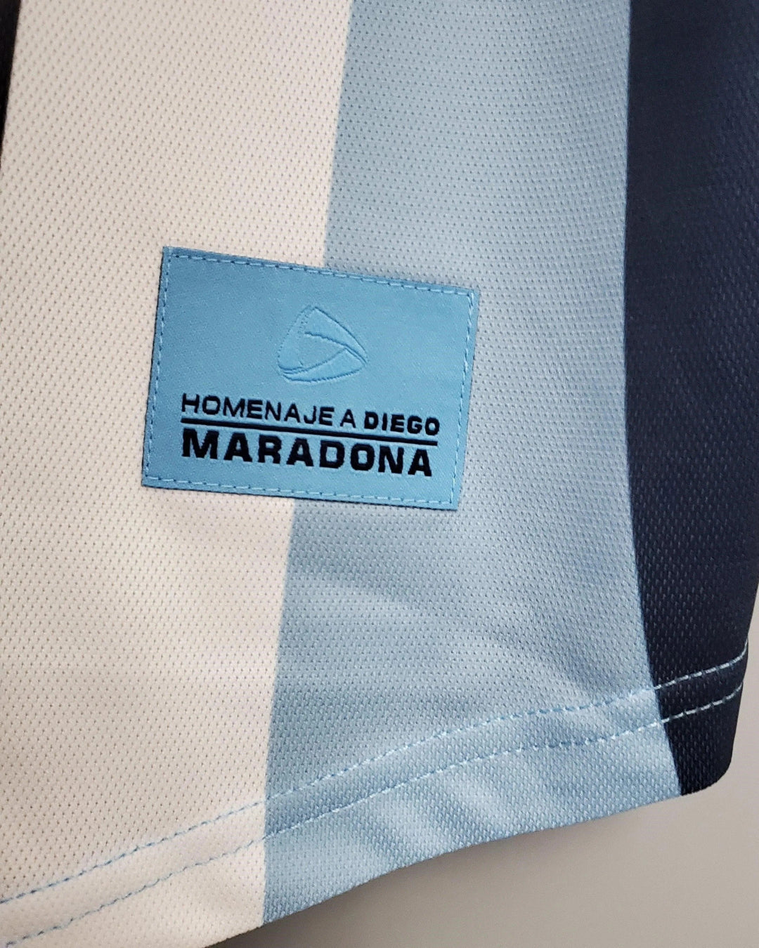 Argentina 01/02 Home Retro Shirt - MARADONA #10