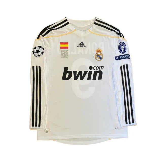 Real Madrid 2009/10 Retro Shirt - Ronaldo #7 (+Patches)